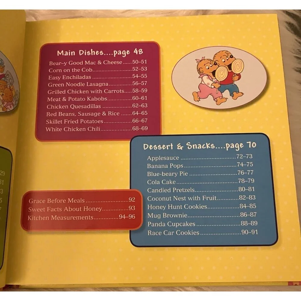 The Berenstain Bears' Country Cookbook Hardback Cub-Friendly Cooking Colorful